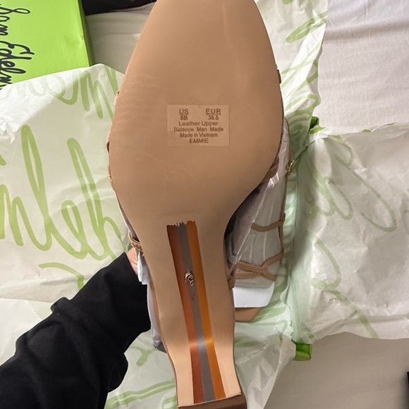NWT Sam Edelman Emmie Strappy Heels - Tan, Sz 8 - Picture 4 of 8
